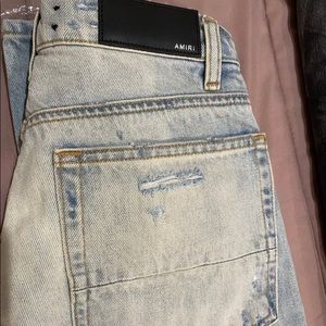 This is amiri Jeans size 25 meaning (2) color is blue
